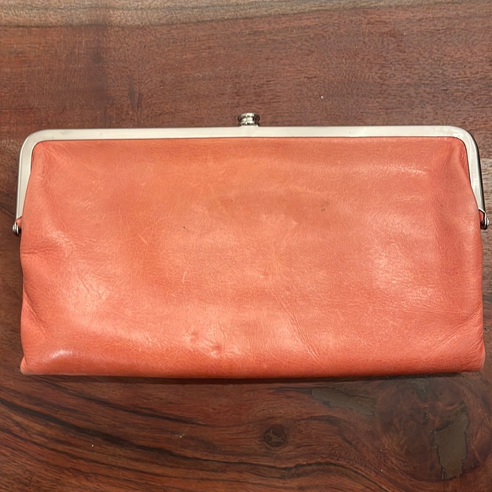 HOBO clutch